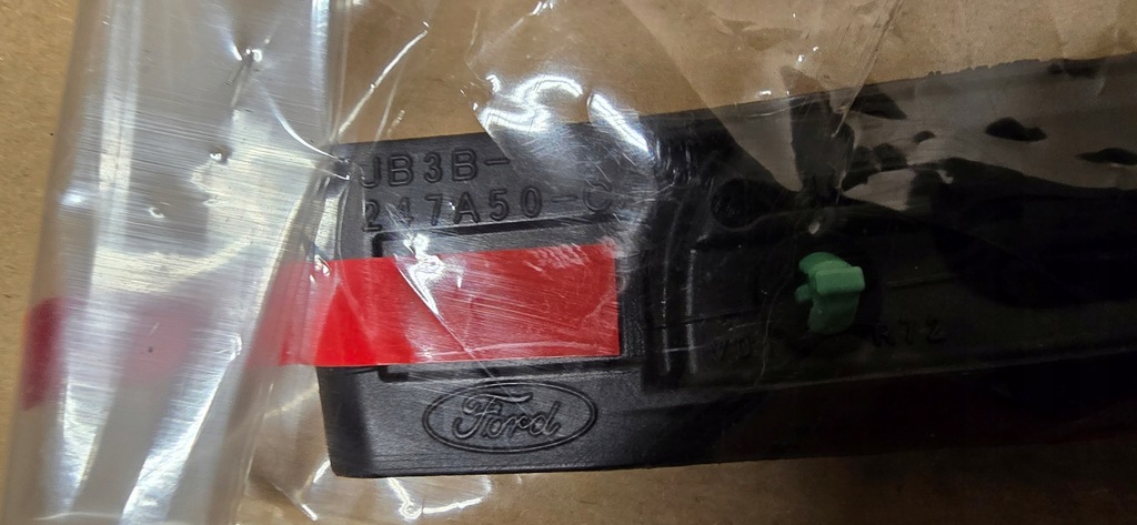 фото №3, Ford ranger прокладка кузов jb3b-247a50-c