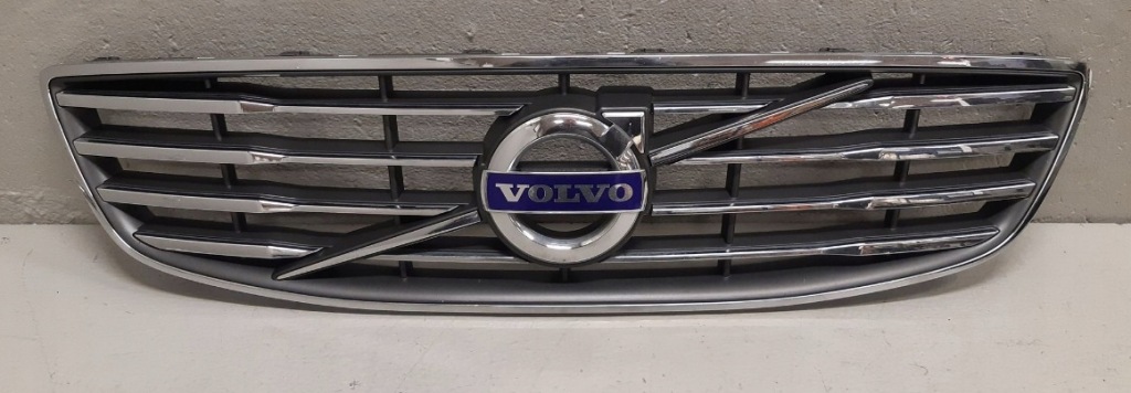 Купити Volvo s80 v70 12- решітка  оригінал