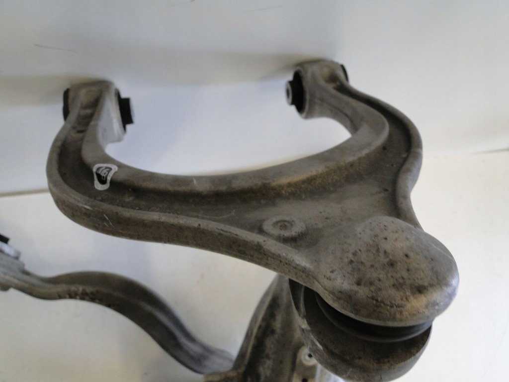 Mercedes поворотный кулак перед a2233100 s klasa w223 с Разборки