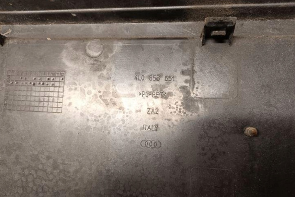 фото №9, Решётка радиатора audi q7 4l 4l0853651 3.0l дизель 171kw 2007