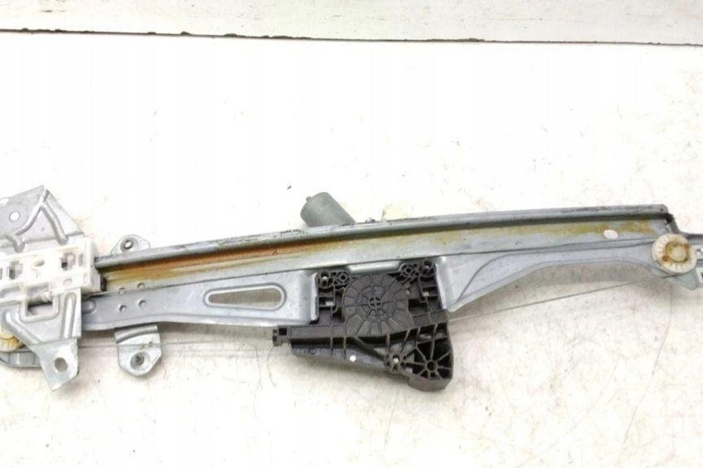 фото №9, Підйомник скло лівих передніх двері suzuki sx4 s-cross jy 8346061m10