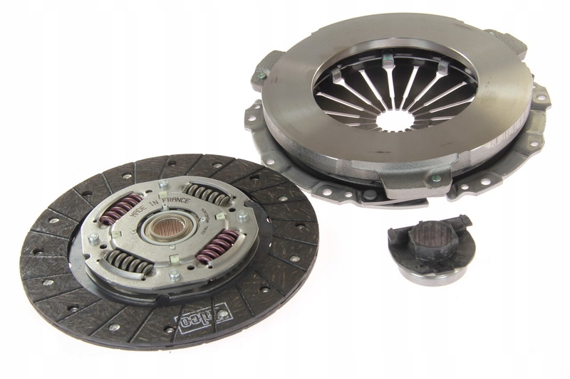 Сцепление комплект valeo 826308 7701473112 с Разборки