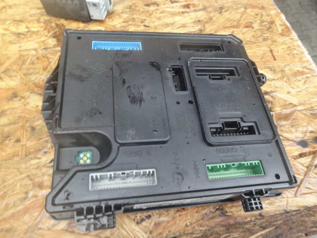 фото №1, Renault scenic iii 1,9 dci модуль bcm 284b13640r