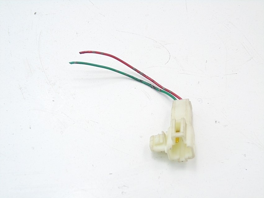 фото №1, Штекер колодка toyota avensis t25 corolla yaris verso rav 4 celica