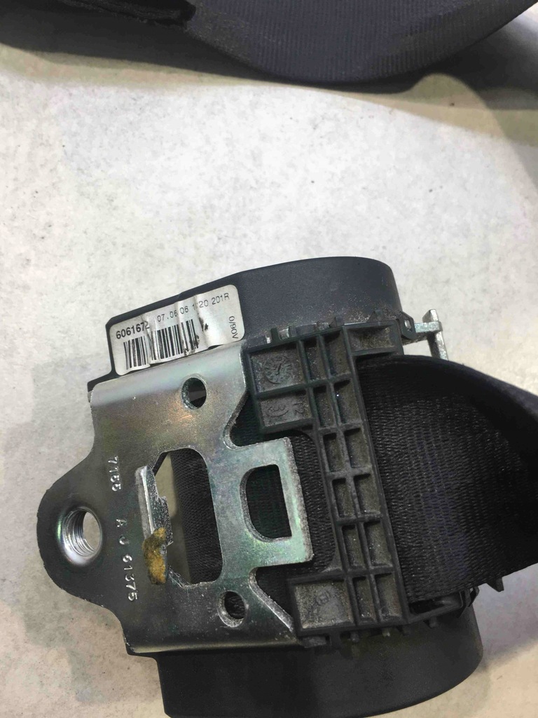 фото №7, Pas безопасности левый задняя toledo iii 1.9 tdi