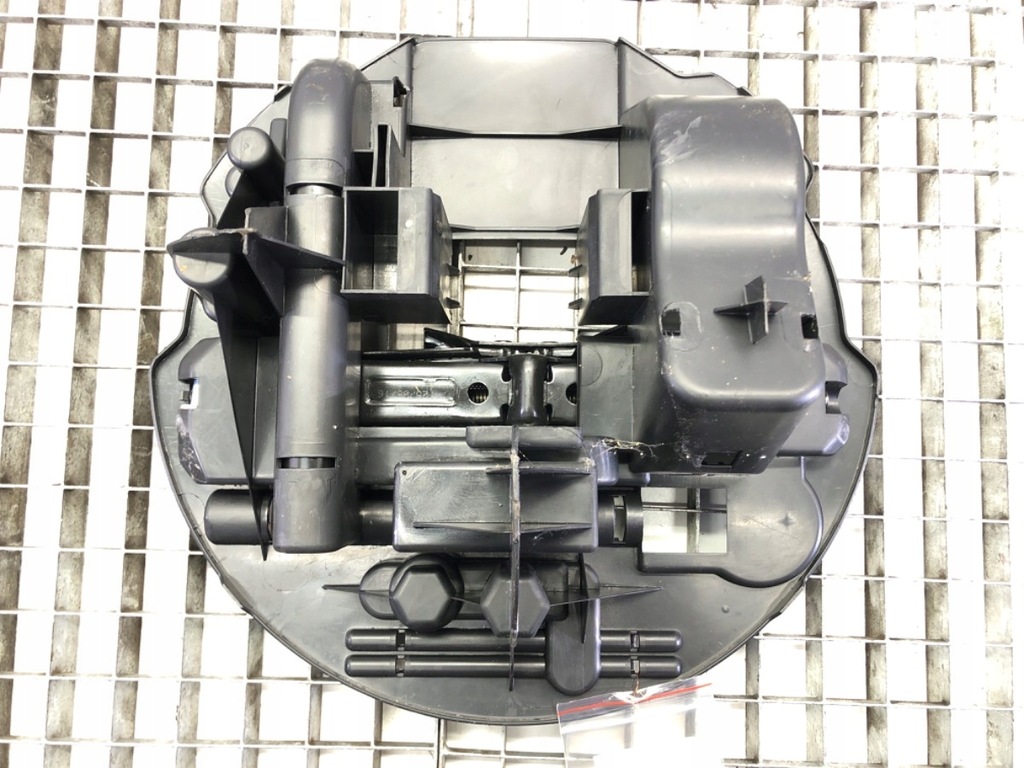 фото №2, Набір інструментів renault clio iv хетчбек підйомник