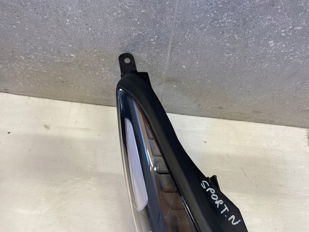 фото №7, Kia sportage iv лампа права led 92102-f1010