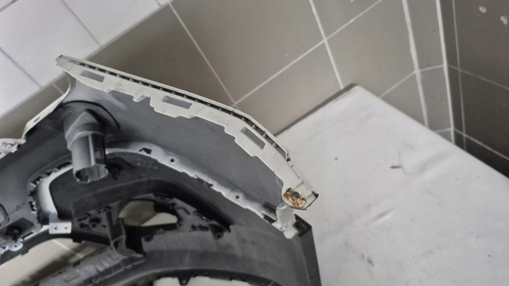 Opel mokka 12-16r. - бампер перед передний 95350353 в Украине