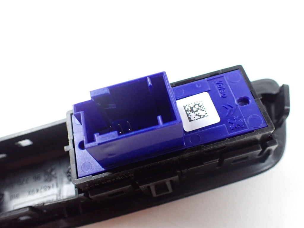 фото №6, Панель переключатель управление esp pdc peugeot 208 i europa 9677059077