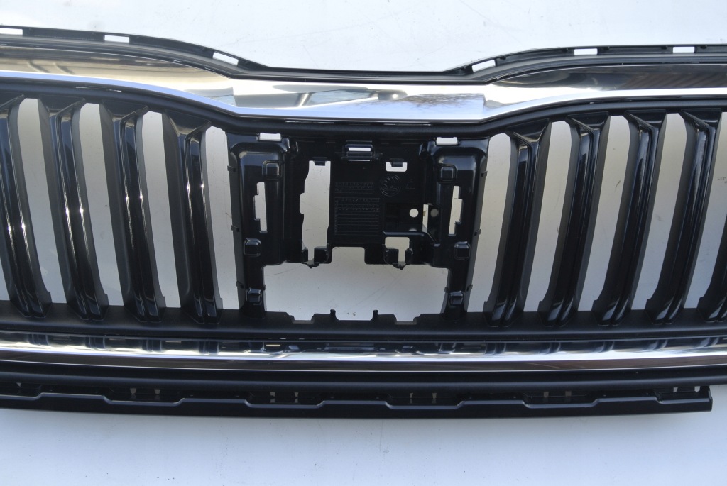 фото №4, Skoda octavia iv решётка радиатора решётка радиатора 5e3853653