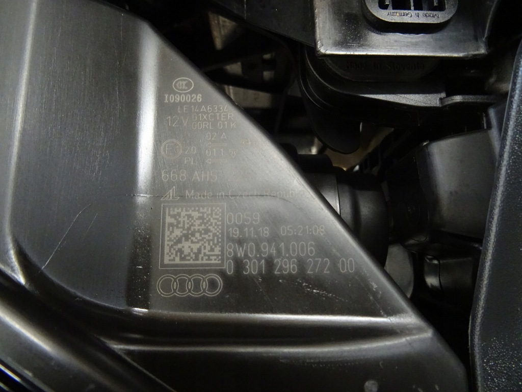 фото №11, Kompletny перед капот бампер крыло лампа pas audi a4 b9 8w