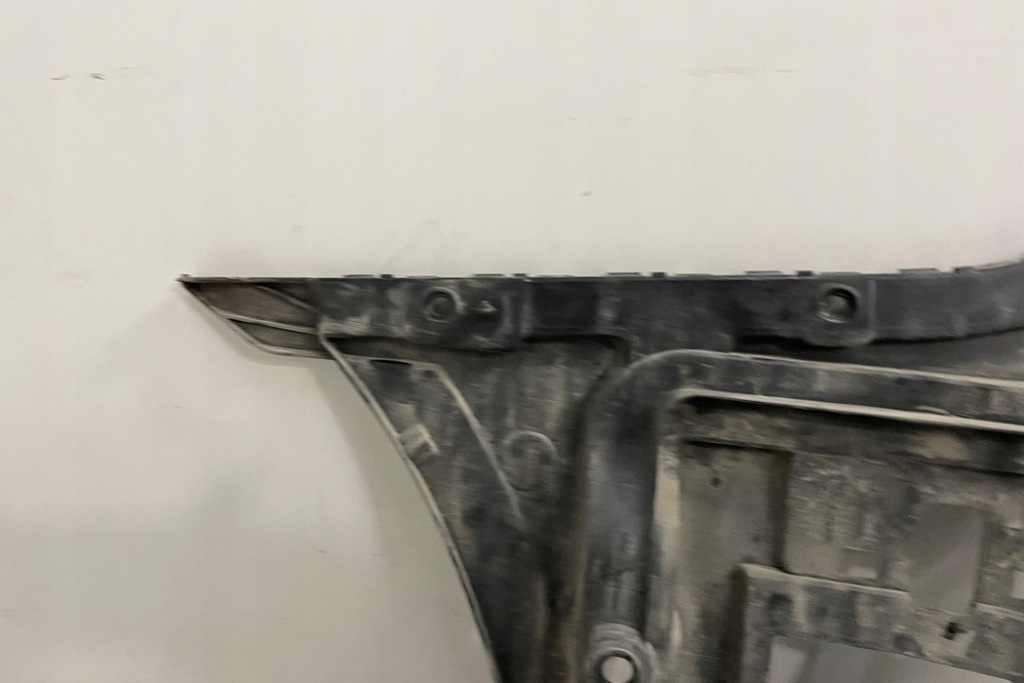 фото №8, Правий напрямна заднього бампера bmw 7 g11, g12 7357148 2017