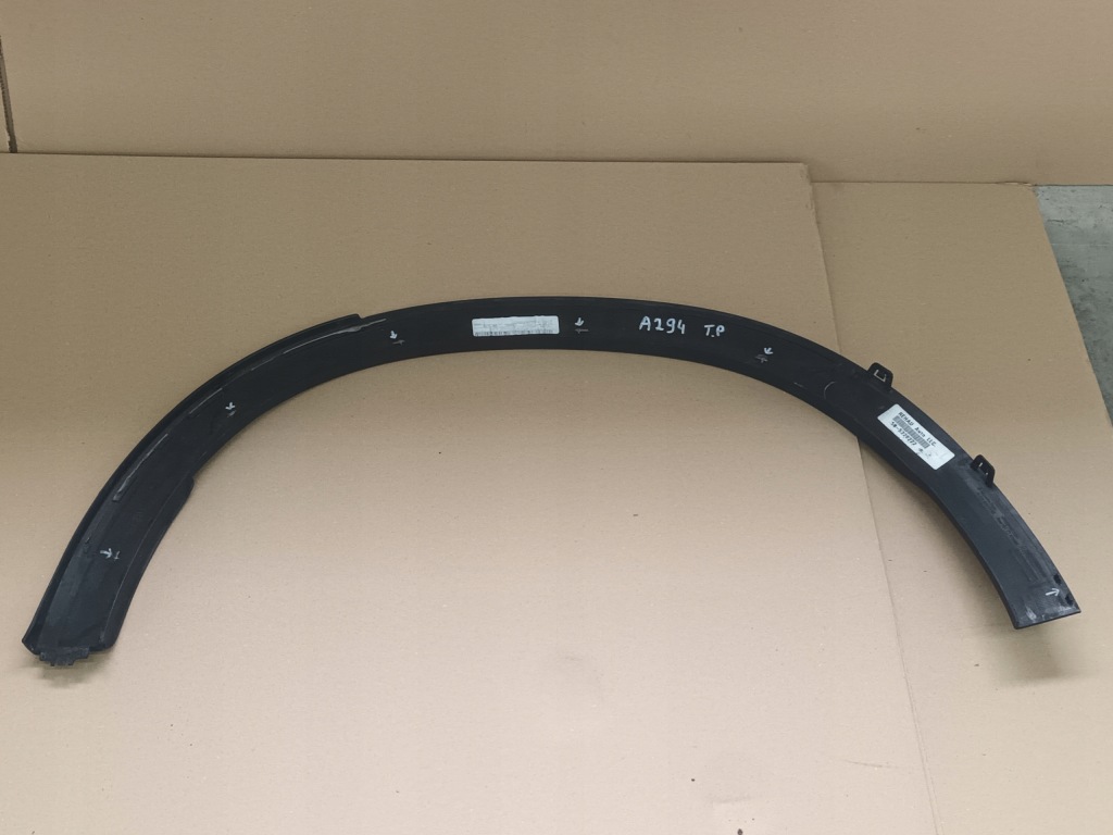 Молдинг задня права mercedes eqe a294 задня правий w294 Зі Шроту