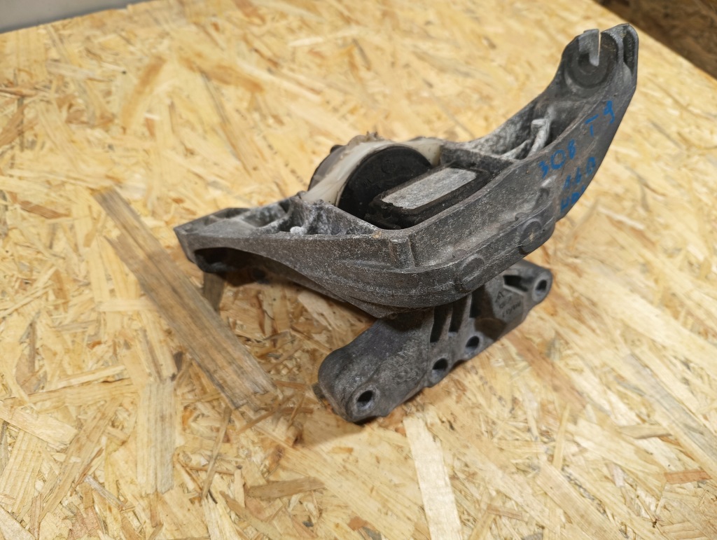 фото №5, Кронштейн двигателя psa 4a100160 308 c4 picasso ii 1.6