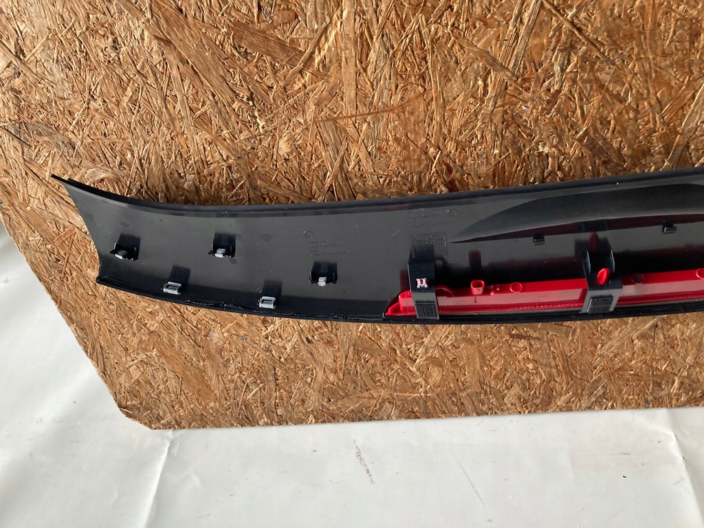 фото №6, Захист спойлера світло стоп vw id.4 11a827555c