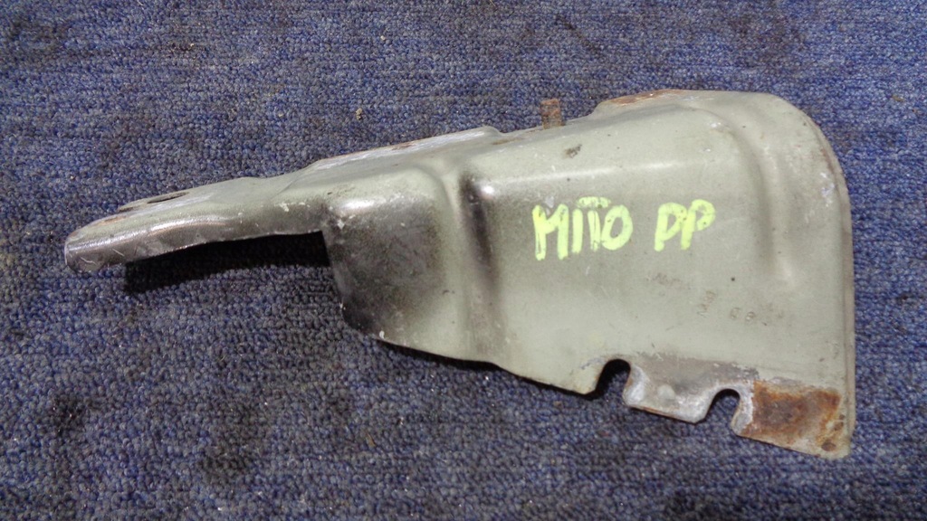 фото №1, Кронштейн крыла alfa romeo mito 2008- правый передний