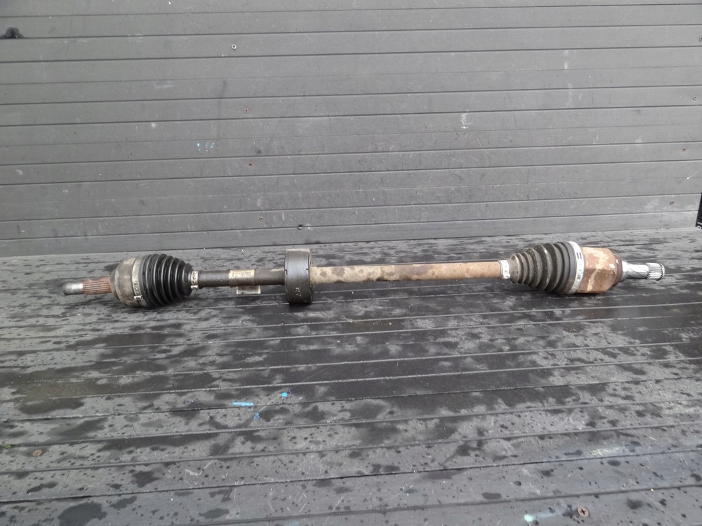 фото №1, Dacia logan ii 2018 0,9 tce привідний вал права 391006553r