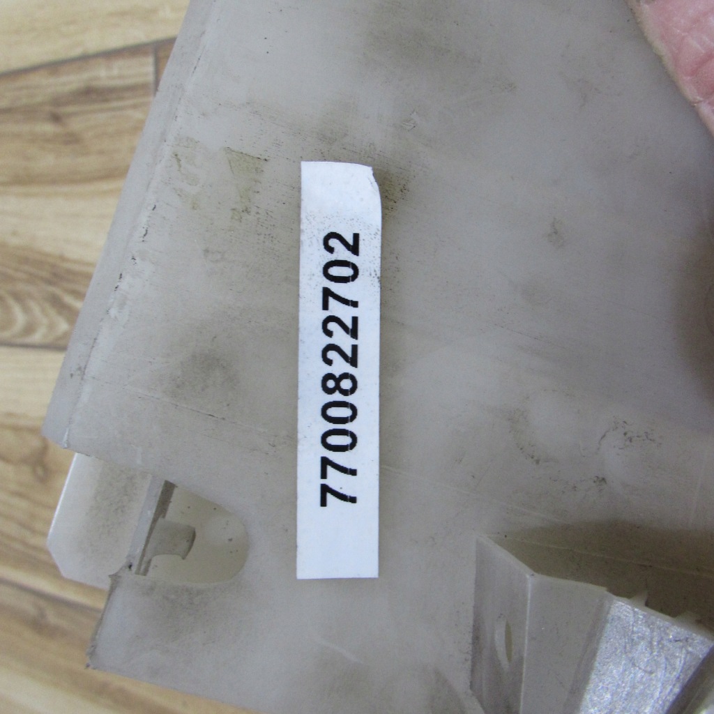 фото №6, Кронштейн бампера перед renault laguna i