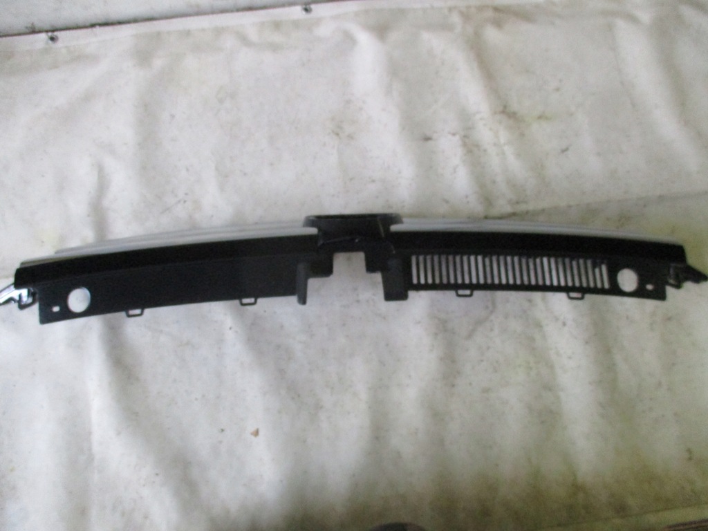 фото №11, Решітка радіатора, решітка радіатора vw touran 5ta