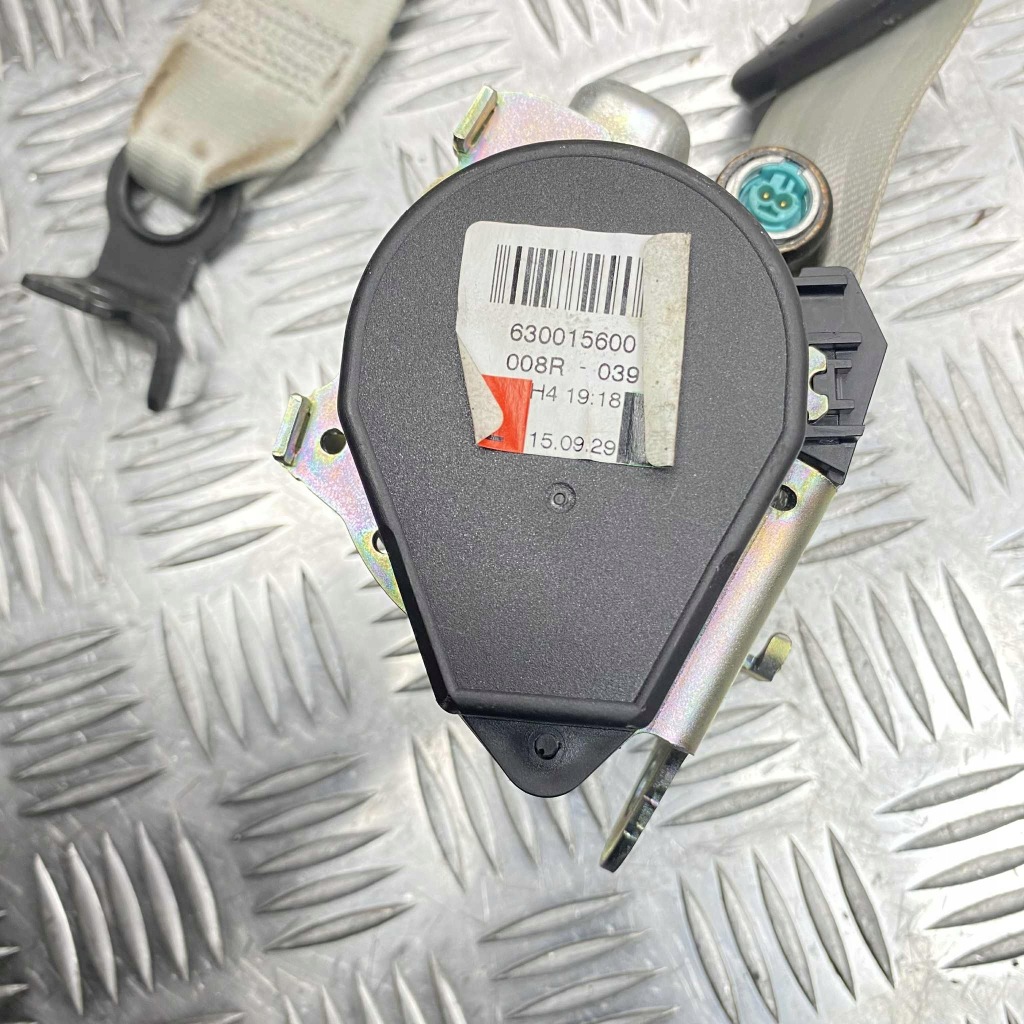 Ремень безопасности левое  задняя xc90 2 Оригинал