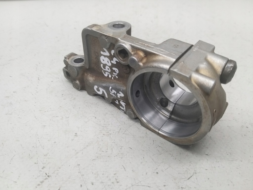 Купить Вкладыш подножка вала впускной 1.6 vti 5f01 c4 berlingo 308 r56 7589977