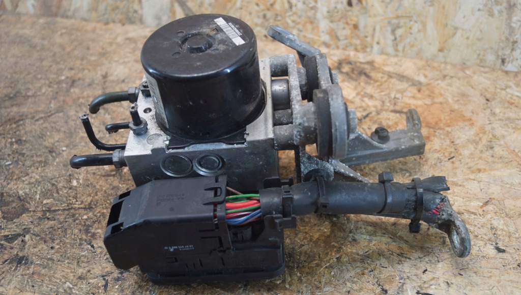 фото №8, Насос abs mercedes c w204 a1729014100