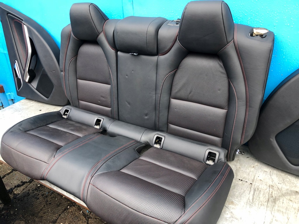 фото №11, Mercedes w176 amg сиденья обивка кожаный кожа czerwona nić