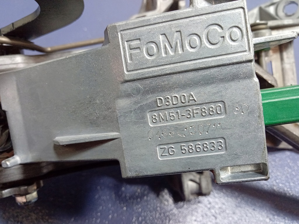 фото №8, Ford kuga mk1 колонка кермова 8v41-3c529-ce