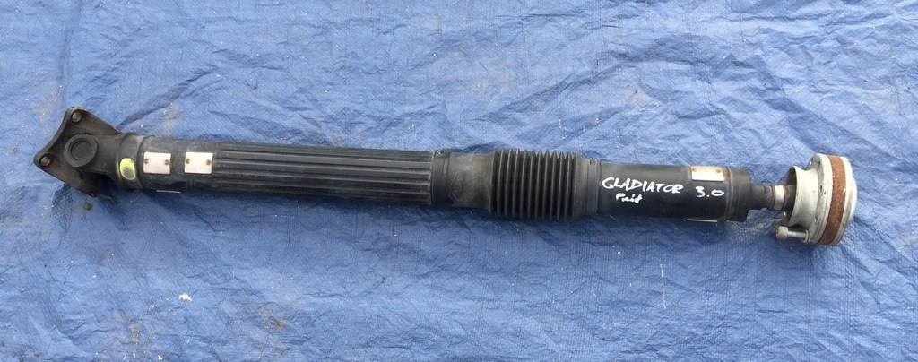 фото №1, Jeep gladiator 3.0 дизель 20 21 wał приводной перед