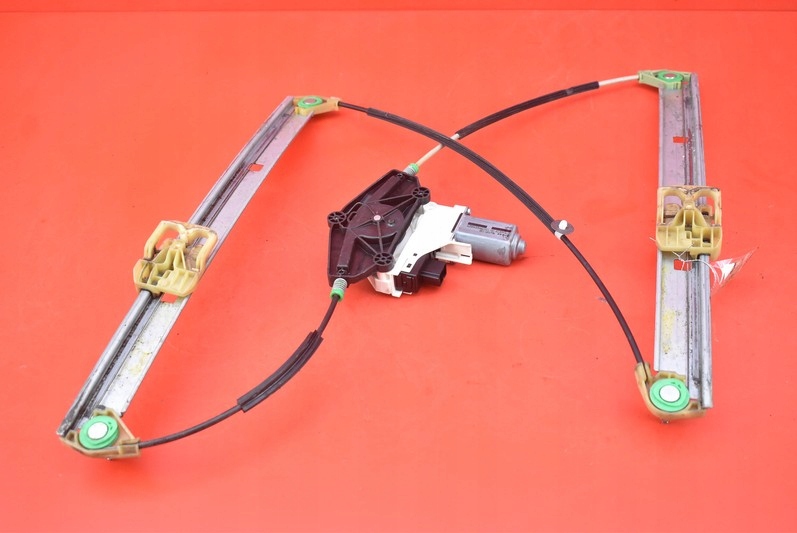 фото №9, Підйомник скло лівий перед eu audi q5 8r 09r