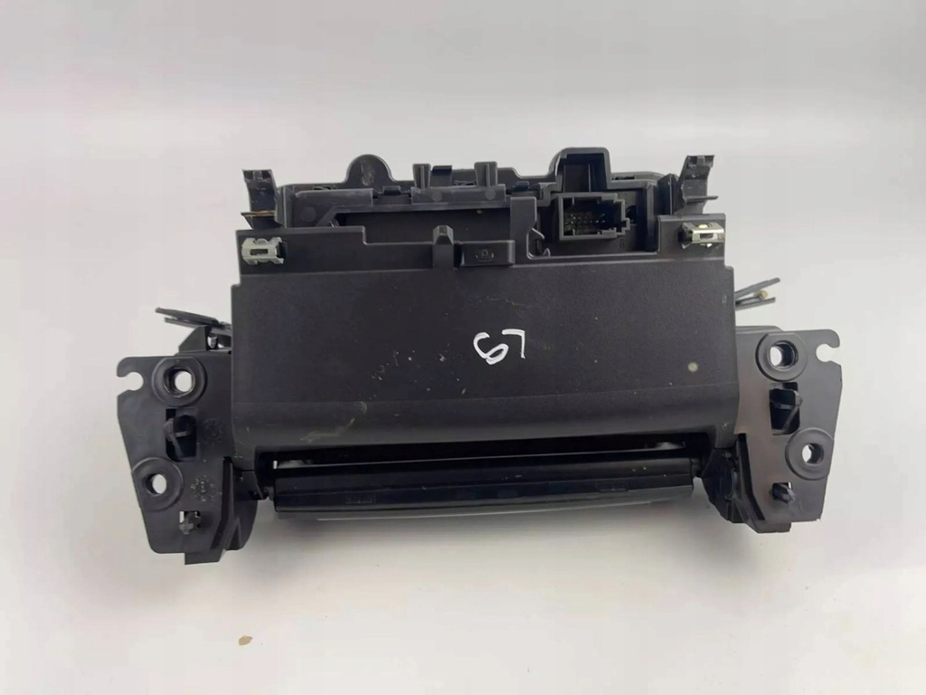 фото №11, Peugeot 5008 2018 бардачок панелі приладової панелі