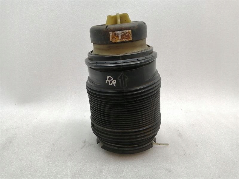 Купити Mercedes w212 hydragas unit rear a2123200725 air suspension left amg