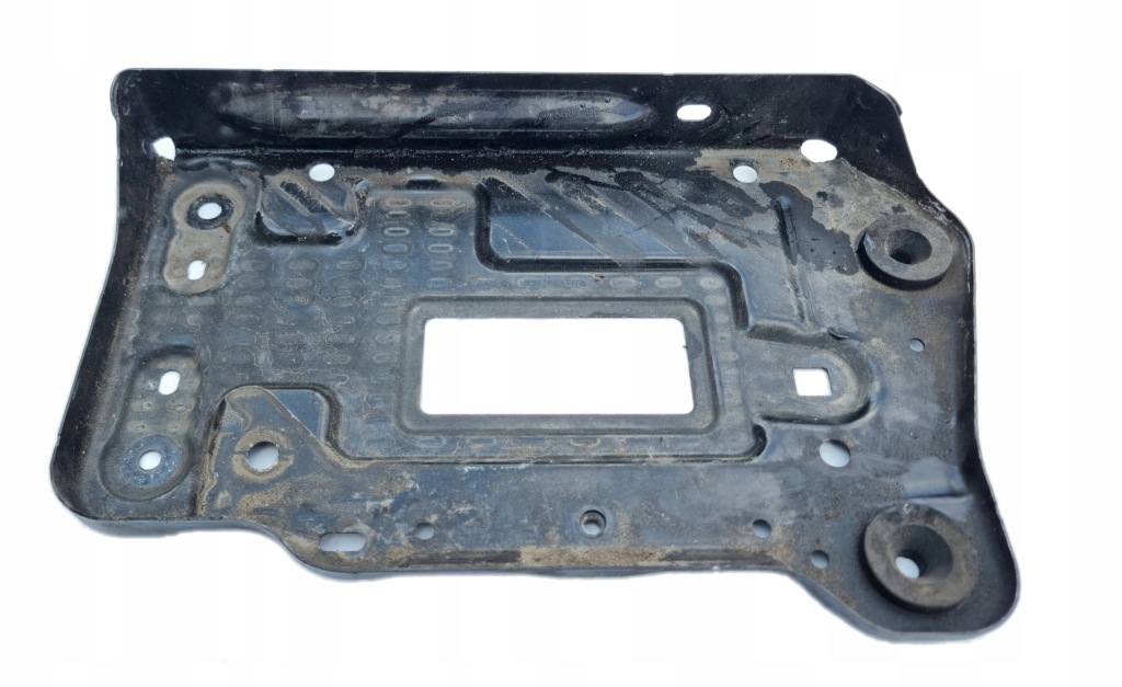 Купить Mercedes a klasa w176 1.8 cdi основание аккумулятор