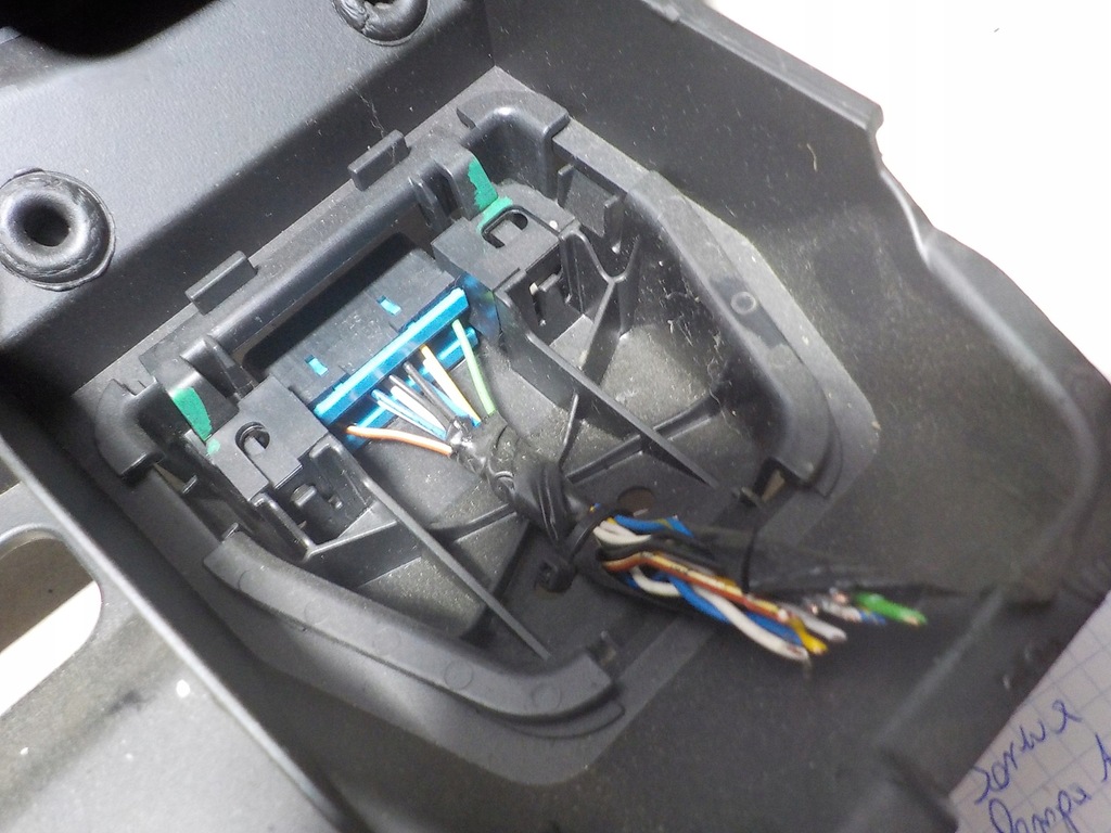 фото №6, Opel insignia 2.0d 2011r. защита pod руль разъём obdii 13237929