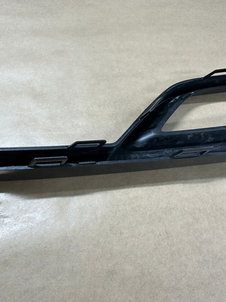 фото №7, Audi a5 s5 молдинг рамка решётка правая 8t0807682p