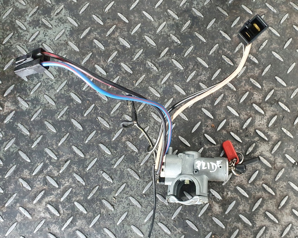 фото №1, Замок запалювання з ключ kia pride