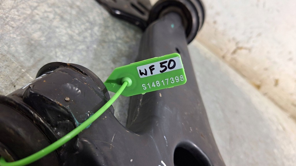 фото №10, Рычаг левый перед bv61-3a424-aac ford focus mk3 c-max mk2 grand c-max mk2