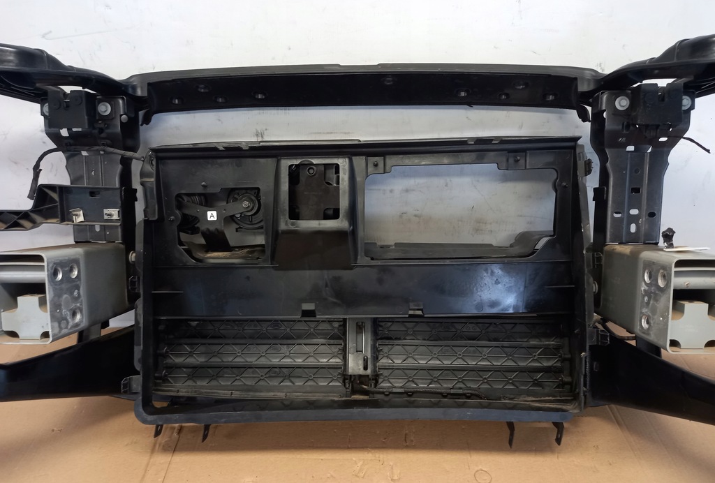 фото №8, Pas передний балка бампера комплект радиатор jaguar i-pace x590 2020-