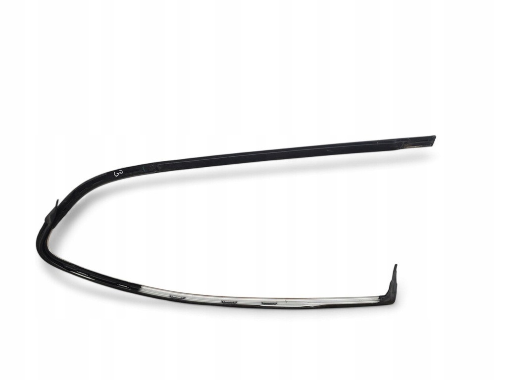 фото №5, Alfa romeo stelvio задняя сторона правая уплотнители окон