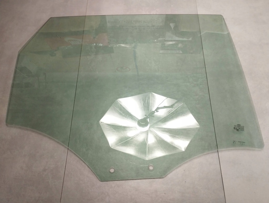 фото №1, Audi q5 8r скло права задня 2011