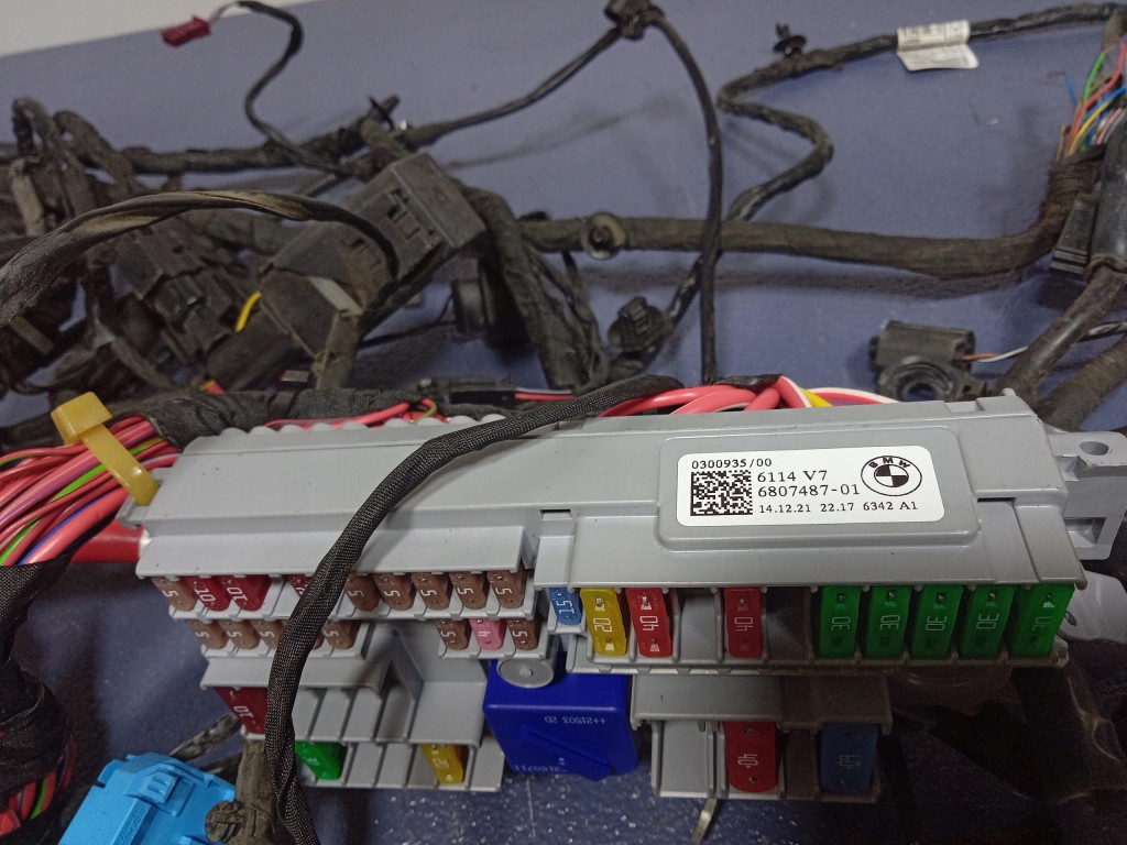 фото №9, Bmw i4 g26 джгут електропроводка кабіни