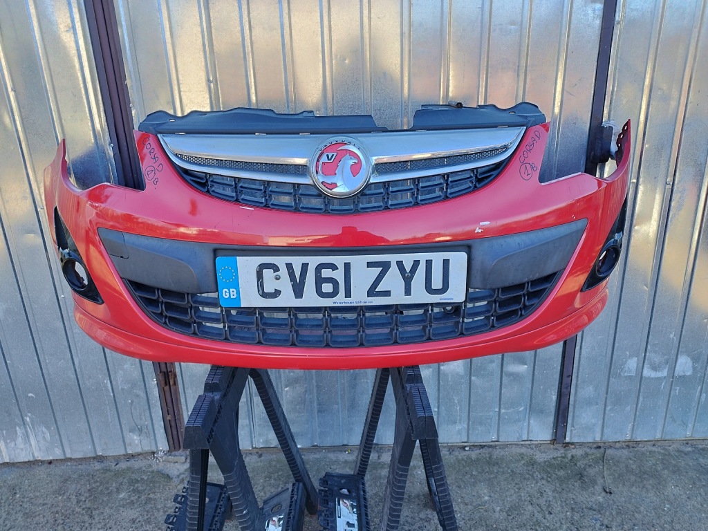 Купити Бампер решітка радіатора перед opel corsa d рестайлінг  opc-line lata 2011-2014 z547