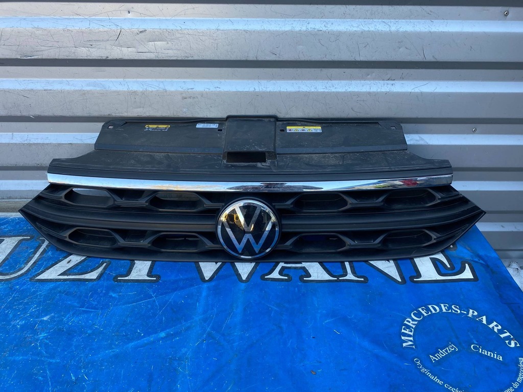 фото №1, Vw t-roc lift решітка радіатора решітка радіатора distronic 2ga853653h 2ga853651