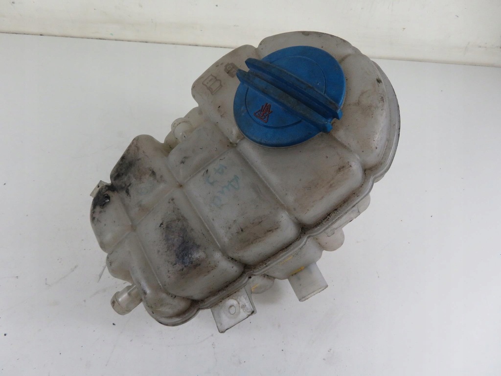 фото №5, Бачок расширительный audi a7 3.0 tfsi