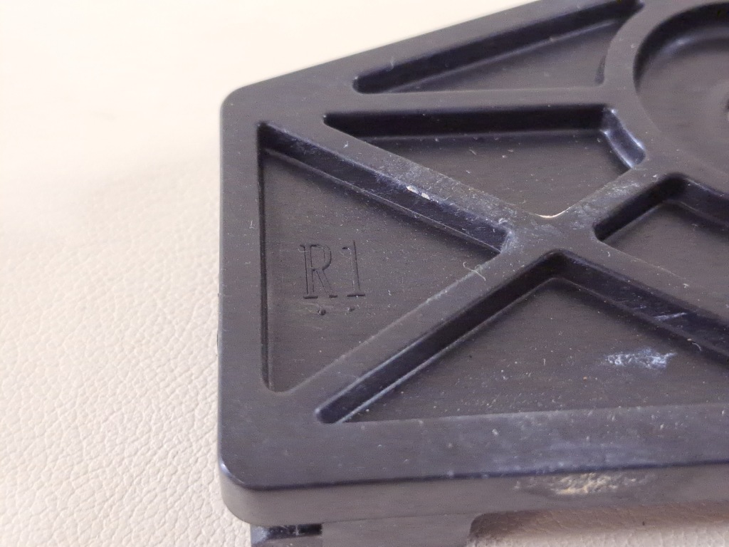 фото №9, Suzuki sx4 s-cross 18r lift 1.4t ручка внутренняя правая перед задняя