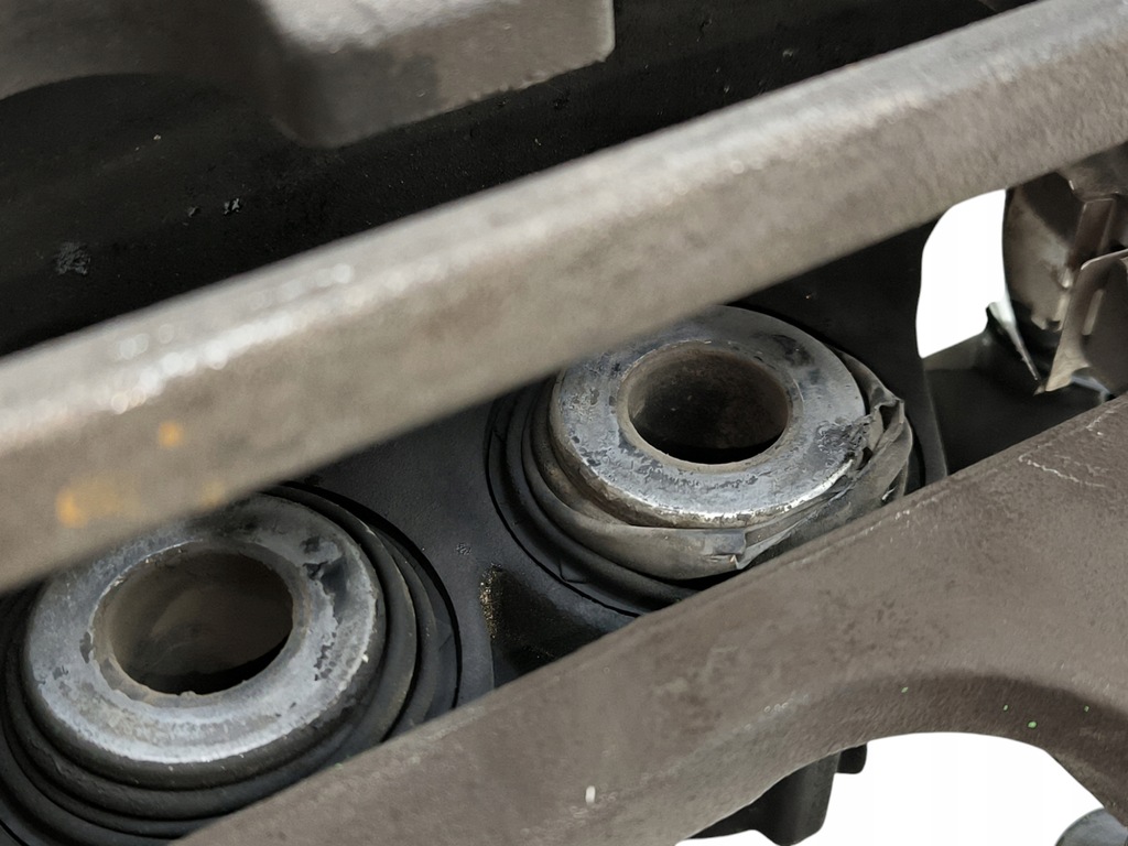 фото №8, Dodge charger 2017 правая сторона суппорт тормозной передний