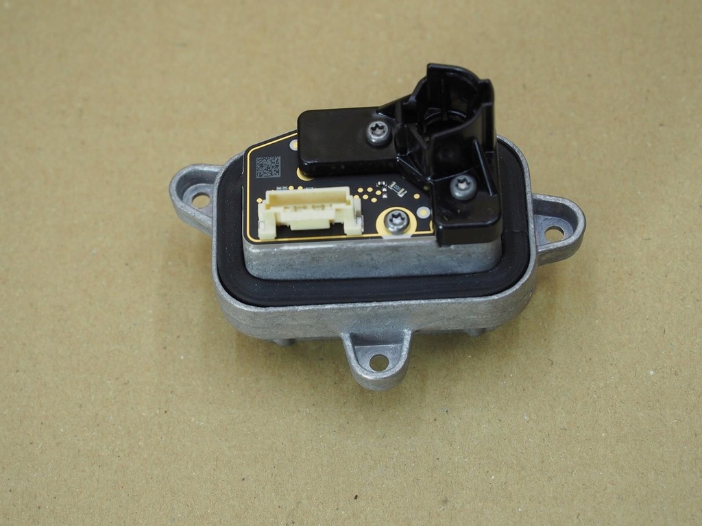 фото №9, Skoda kodiaq lift лівий поворотник модуль led