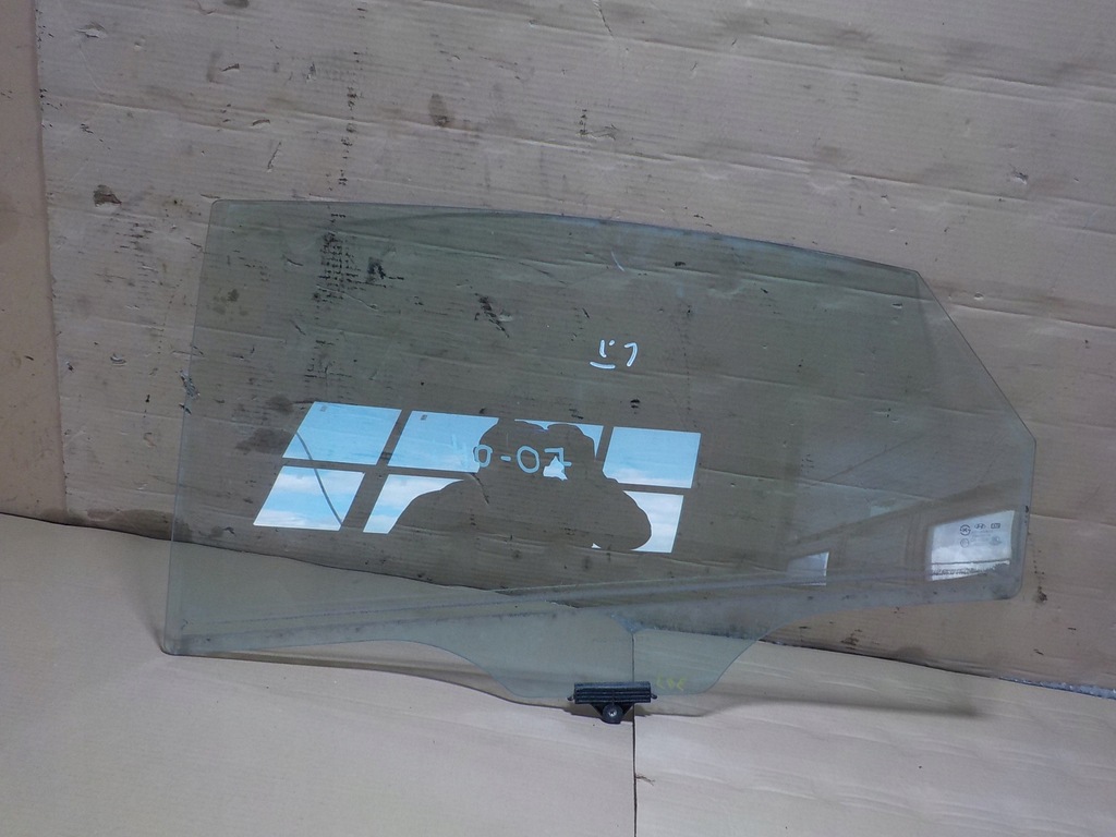 фото №1, Hyunday i40 скло двері лівий задня