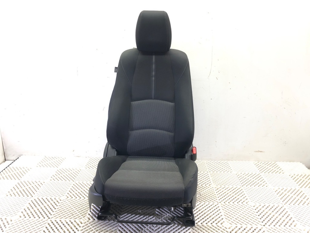 фото №1, Сиденье правый перед mazda 2 dl хэтчбек