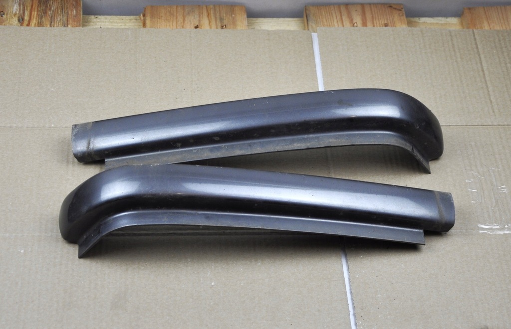 фото №1, Молдинг лампы правая/левая land rover discovery 2 ii 99-04 659